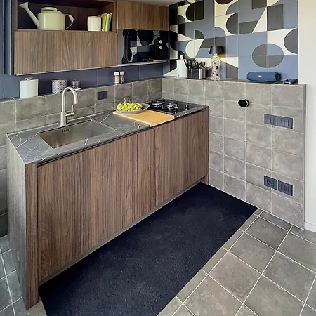 Design With Amazing View Over Apartment Catania